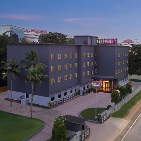 Ginger Trivandrum Hotel Kazhakuttam Exterior photo