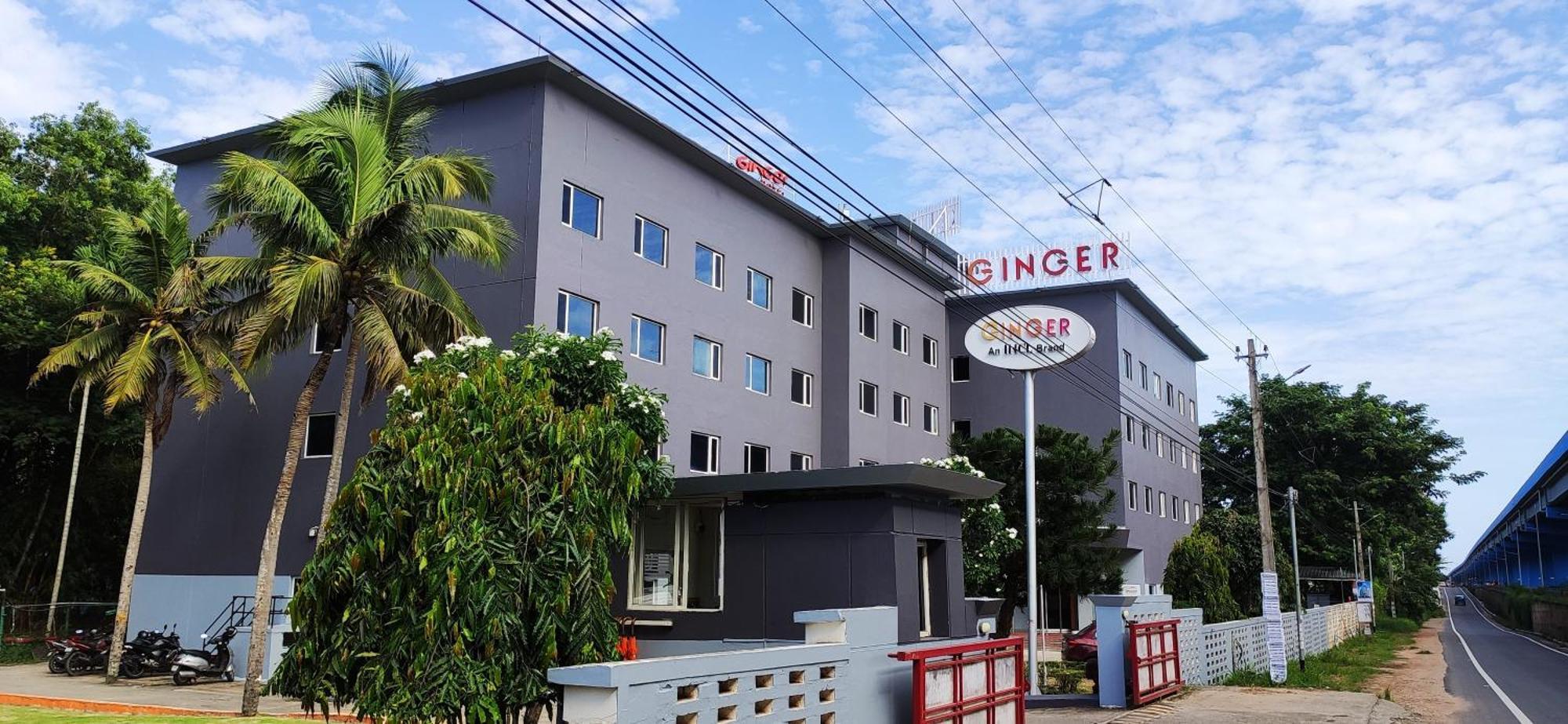 Ginger Trivandrum Hotel Kazhakuttam Exterior photo